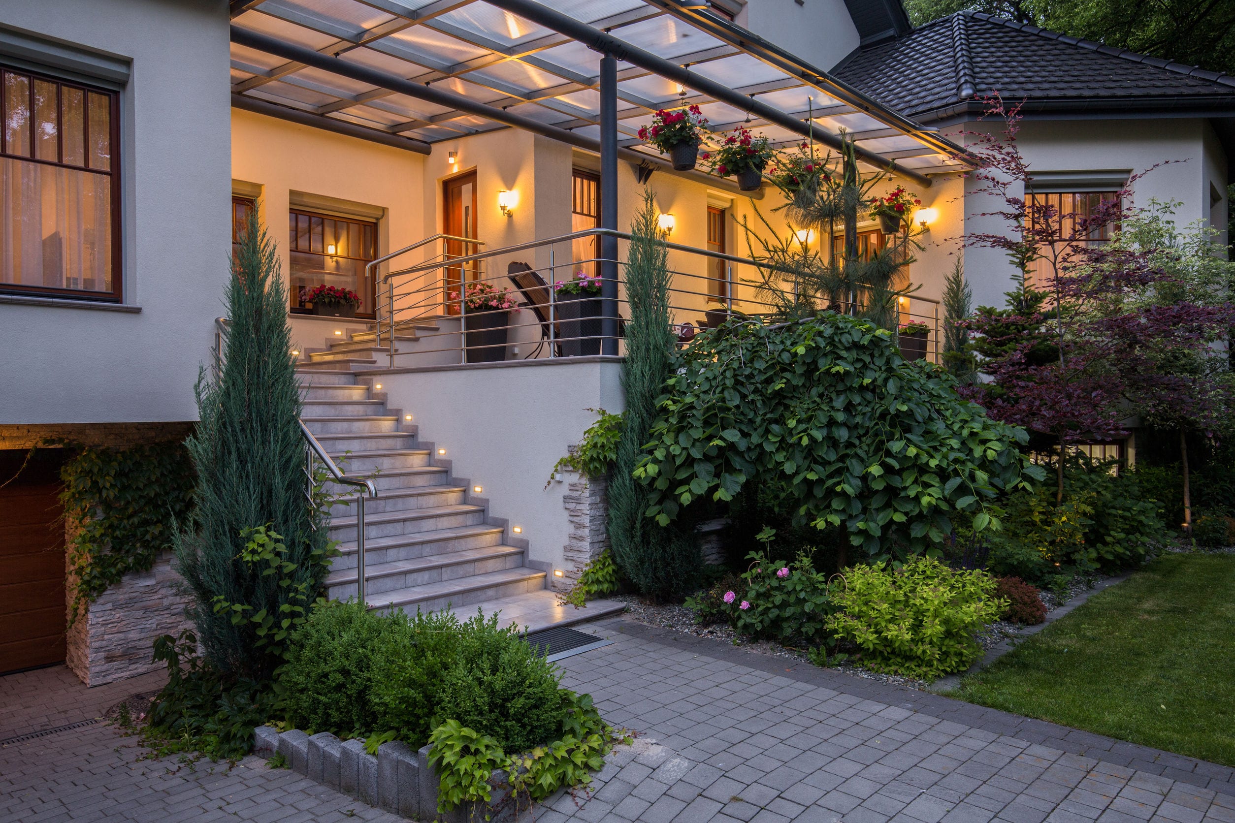 Main entry to luxurious house green artificial/synthetic grass/turf Turf Monsters AZ