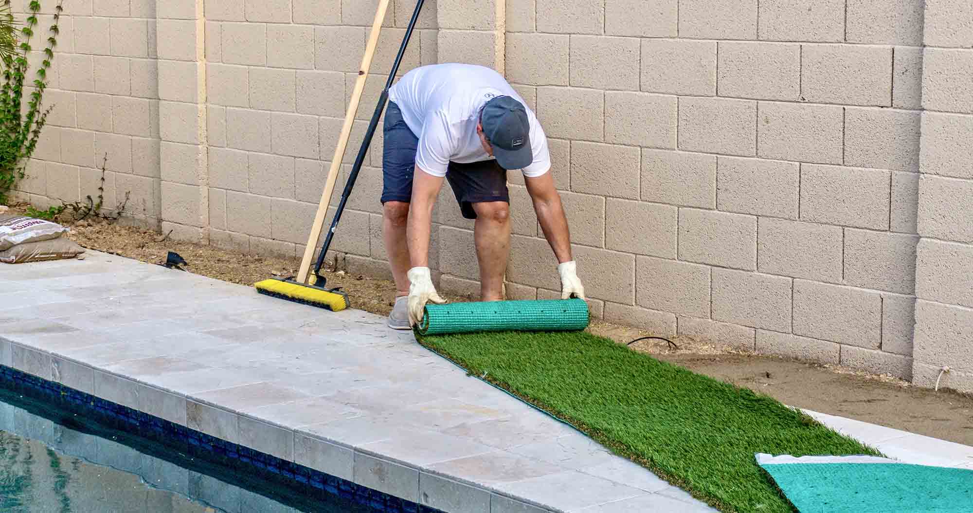 Installing artificial turf