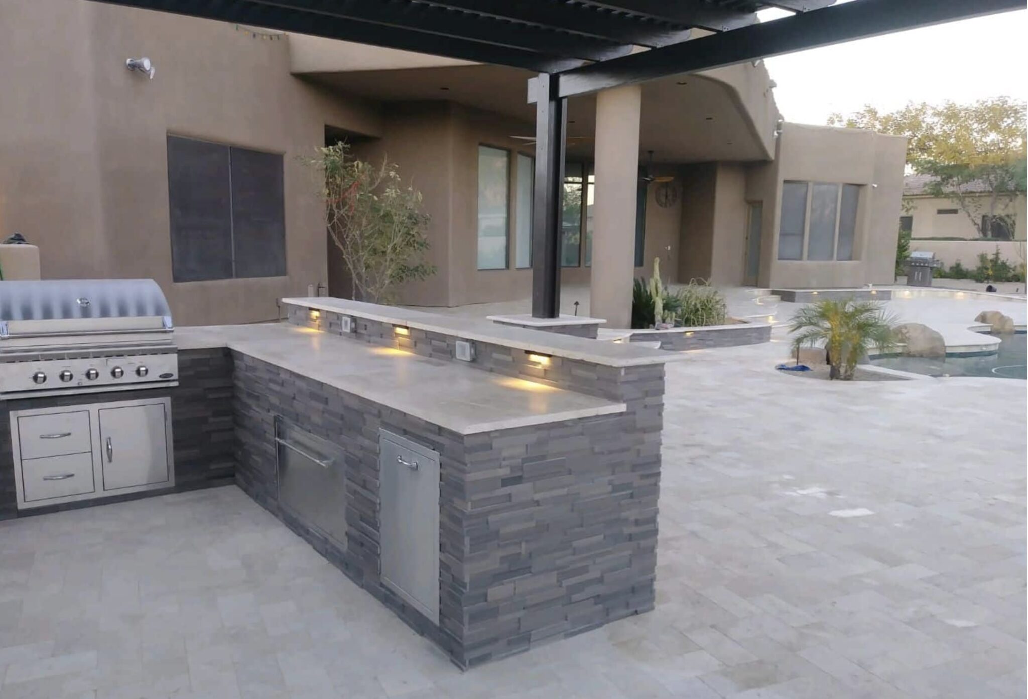 Desert Tone Pavers in Arizona Backyard