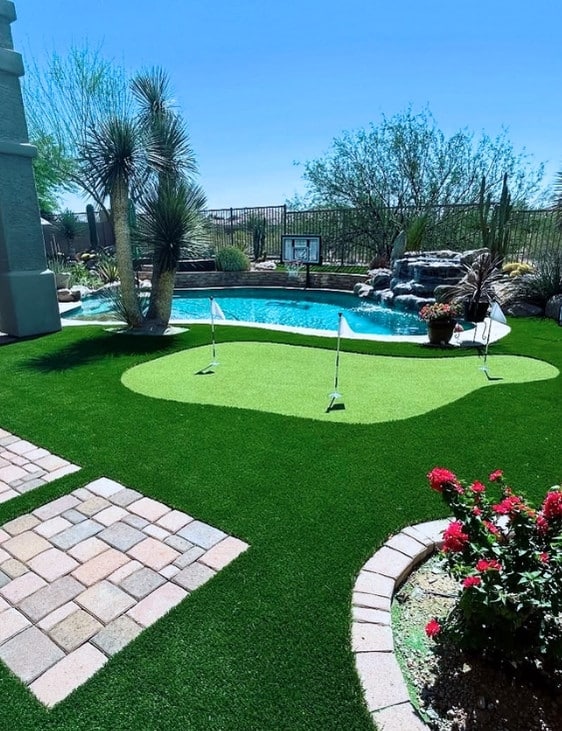 Putting Green Queen Creek custom putting green in Peoria, AZ