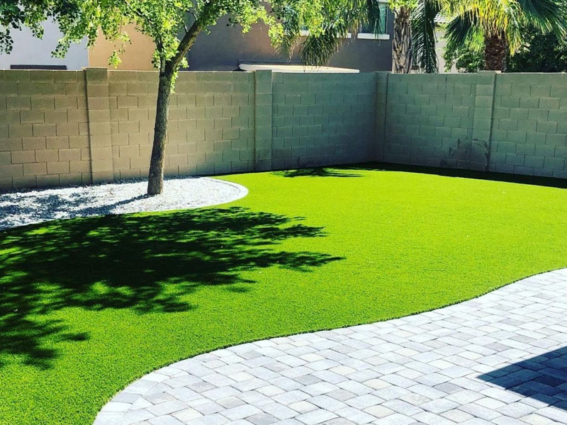 Arizona Backyard with Fake Grass & Pavers